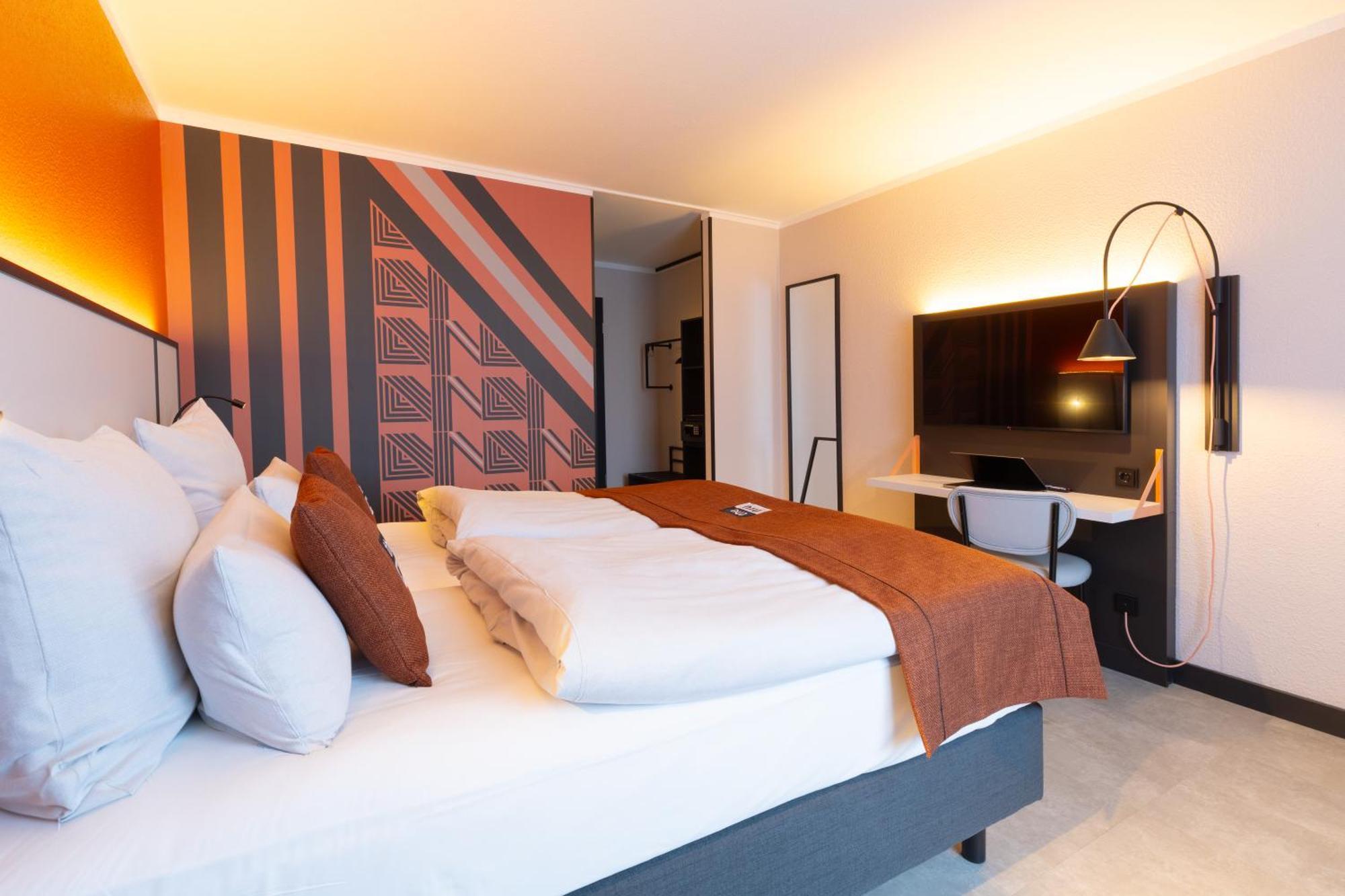 Holiday Inn - The Niu, Blade Solingen By Ihg Экстерьер фото